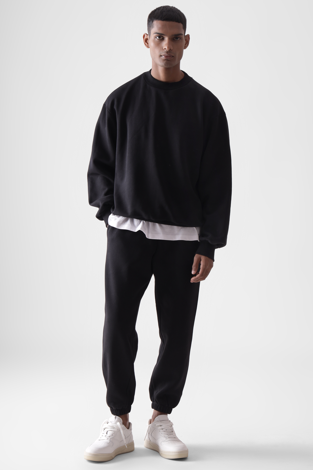 OVY L Crew Neck Sweat ブラック　ピグメント 03fb260e839773315462016b7554ca